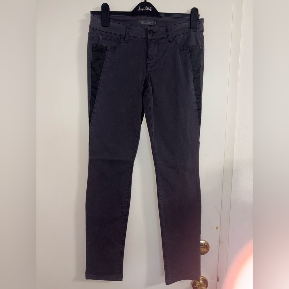 Level 99 Gray Skinny Jeans Size 27 New